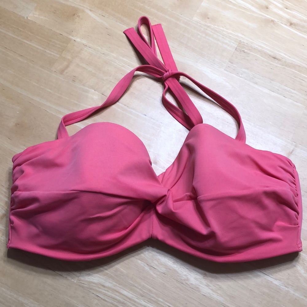 Victoria’s Secret bandeau swim top. Size 36D